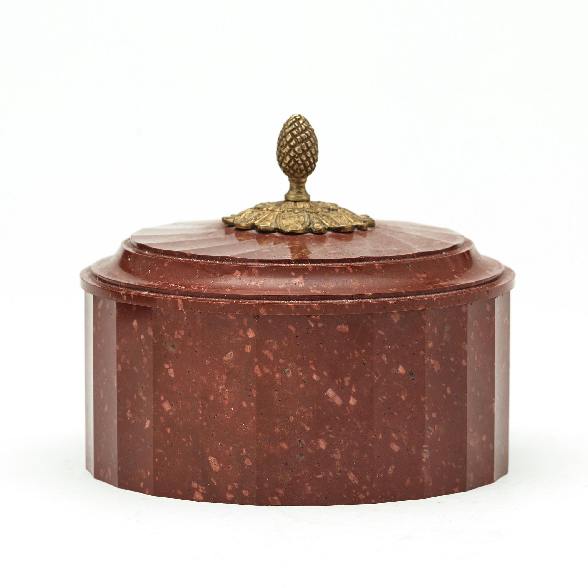 A SWEDISH EMPIRE 19TH CENTURY PORPHYRY BUTTER BOX.