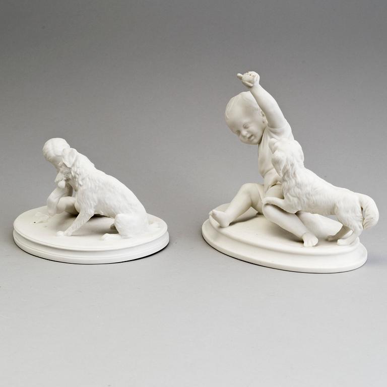 FIGURGRUPPER, två st, parian, Gustafsberg och Rörstrand, tidigt 1900-tal.