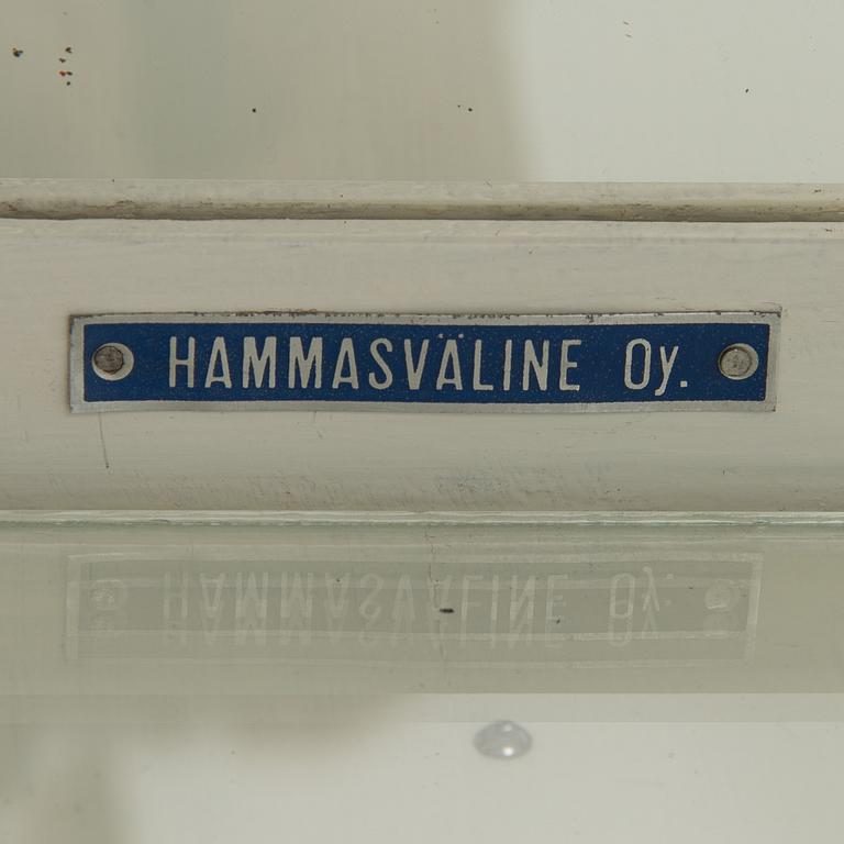 TANDLÄKARSKÅP, Hammasväline Oy, 1940-tal.