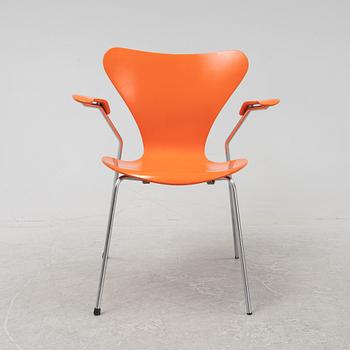 Arne Jacobsen, karmstol, "Sjuan", Fritz Hansen, Danmark.