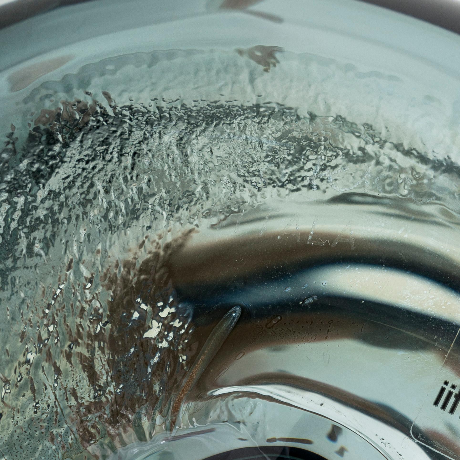 Oiva Toikka glasfågel, signerad O. Toikka Iittala.