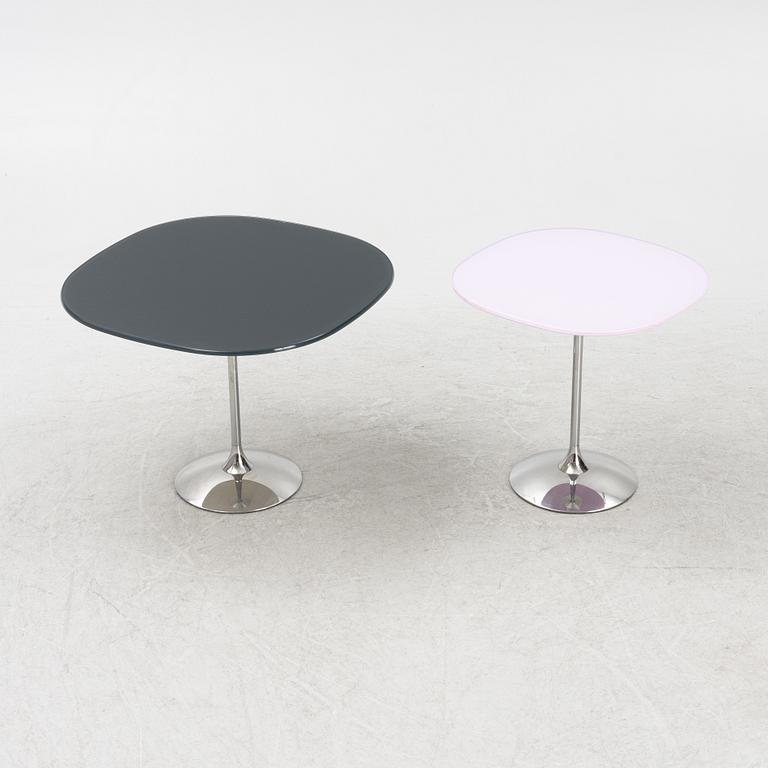 Sidobord, ett par, "Tulip coffee tables" by Arper.
