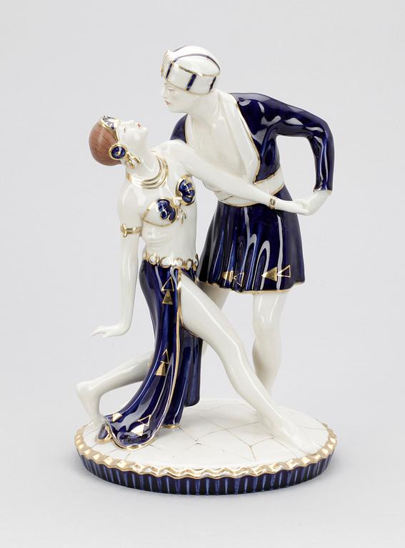 FIGURIN, porslin, Royal Dux Bohemia.