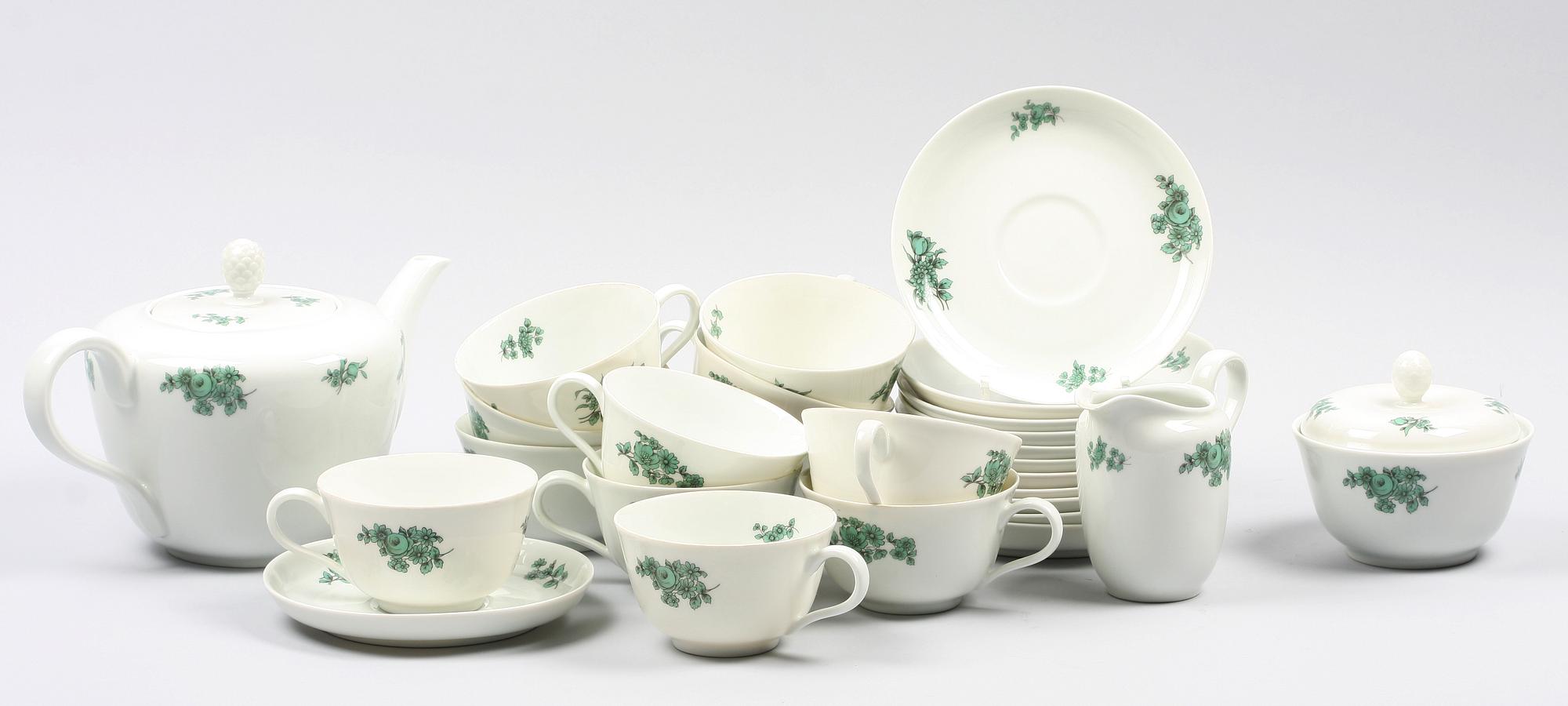 MAT- OCH TESERVIS, 65 delar, porslin, Rosenthal. 1930-40-tal.
