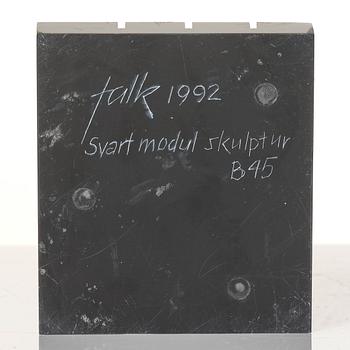 Lars-Erik Falk, "Svart modulskulptur B45".