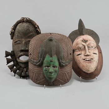 MASKER, 3 st, troligen Afrika, 1900-tal.