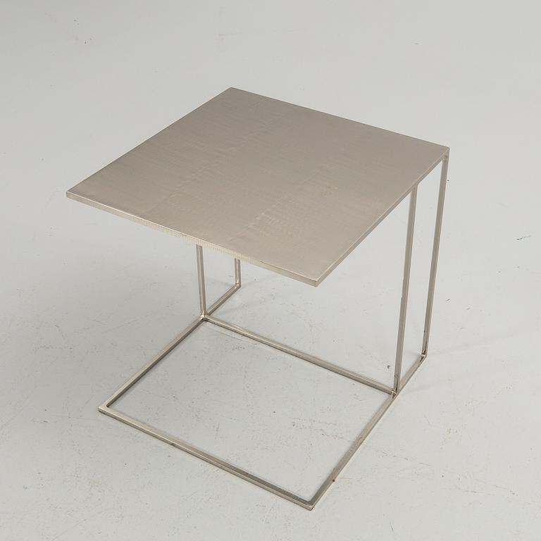 Rodolfo Dordoni, Side table, Minotti, "Leger", Italy, 1990s.
