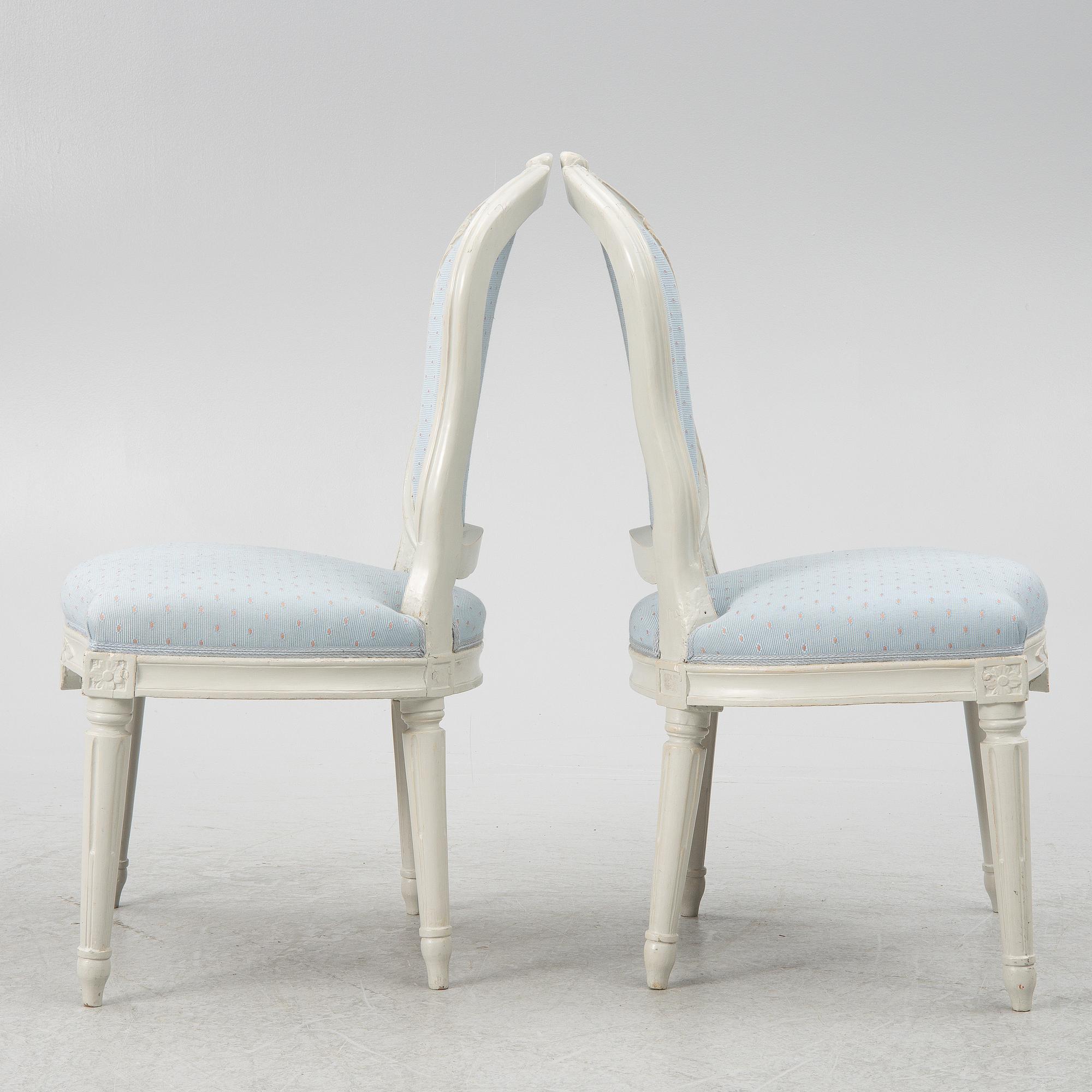 Stolar, ett par, gustavianska, 1700-talets andra hälft.