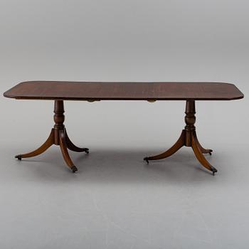 MATSALSGRUPP, 9 delar, Engelsk stil, 1900-talets andra hälft.