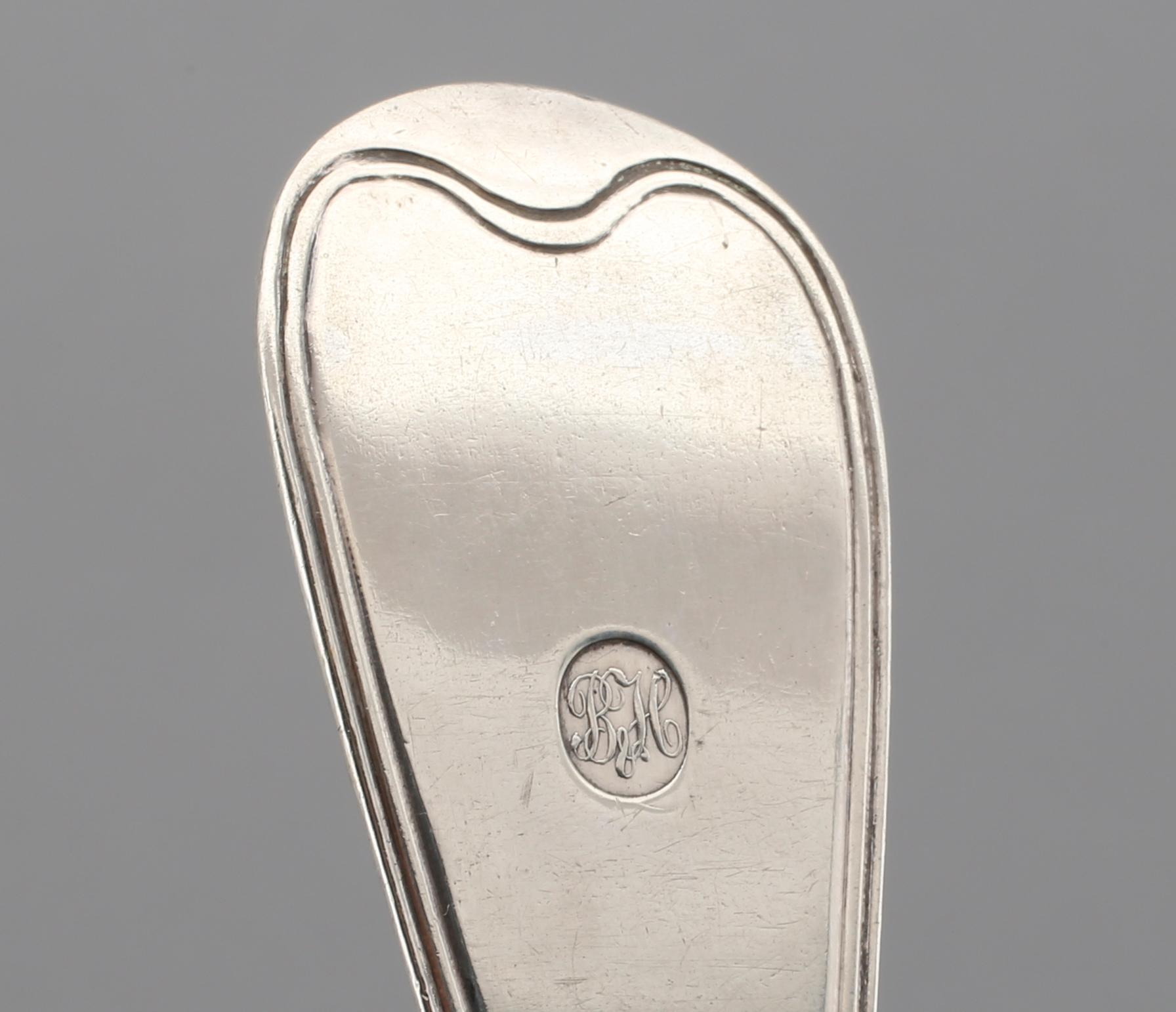 RAGUSKED, silver, Jacob Engelberth Torsk, Stockholm 1870. Vikt ca 155 gram.