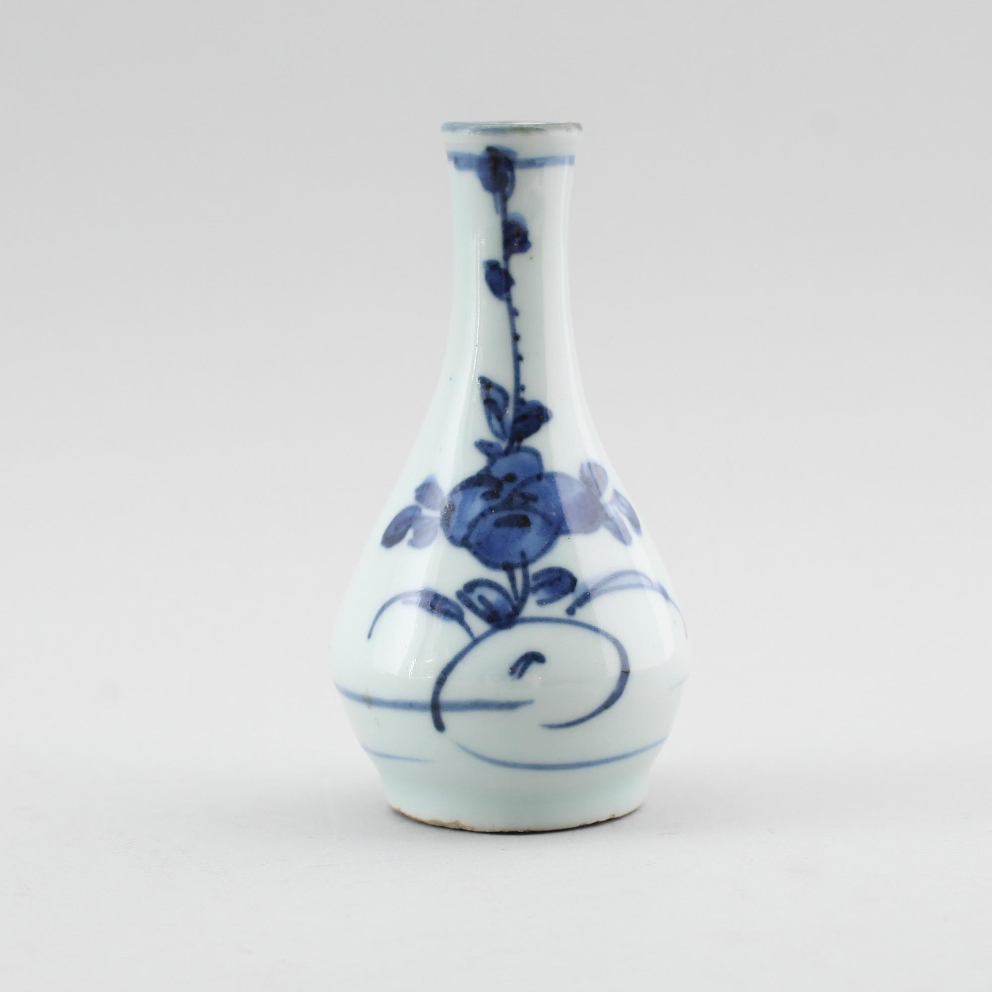 VAS, porslin, Kina, troligen 1600-tal.