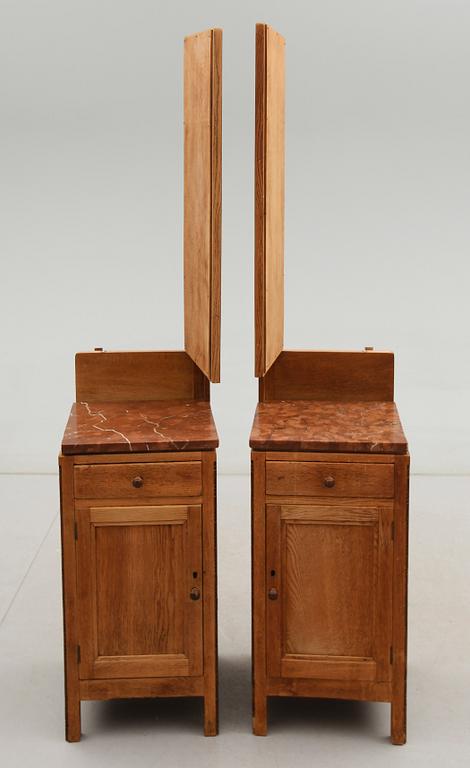 SÄNGBORD, 1 par, 1900-talets första hälft.