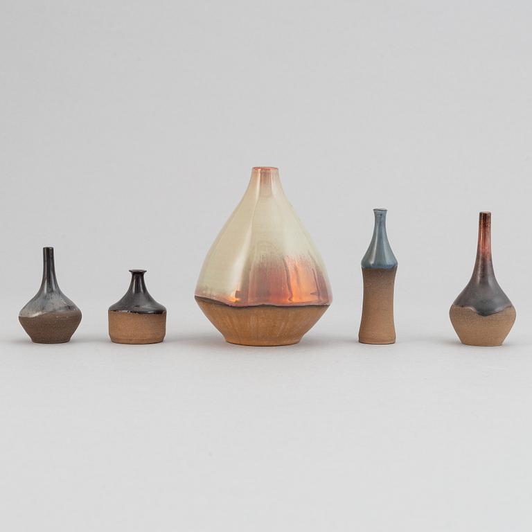 Sven Hofverberg, a set of five stoneware vases and four bowls, mid 20th Century.
