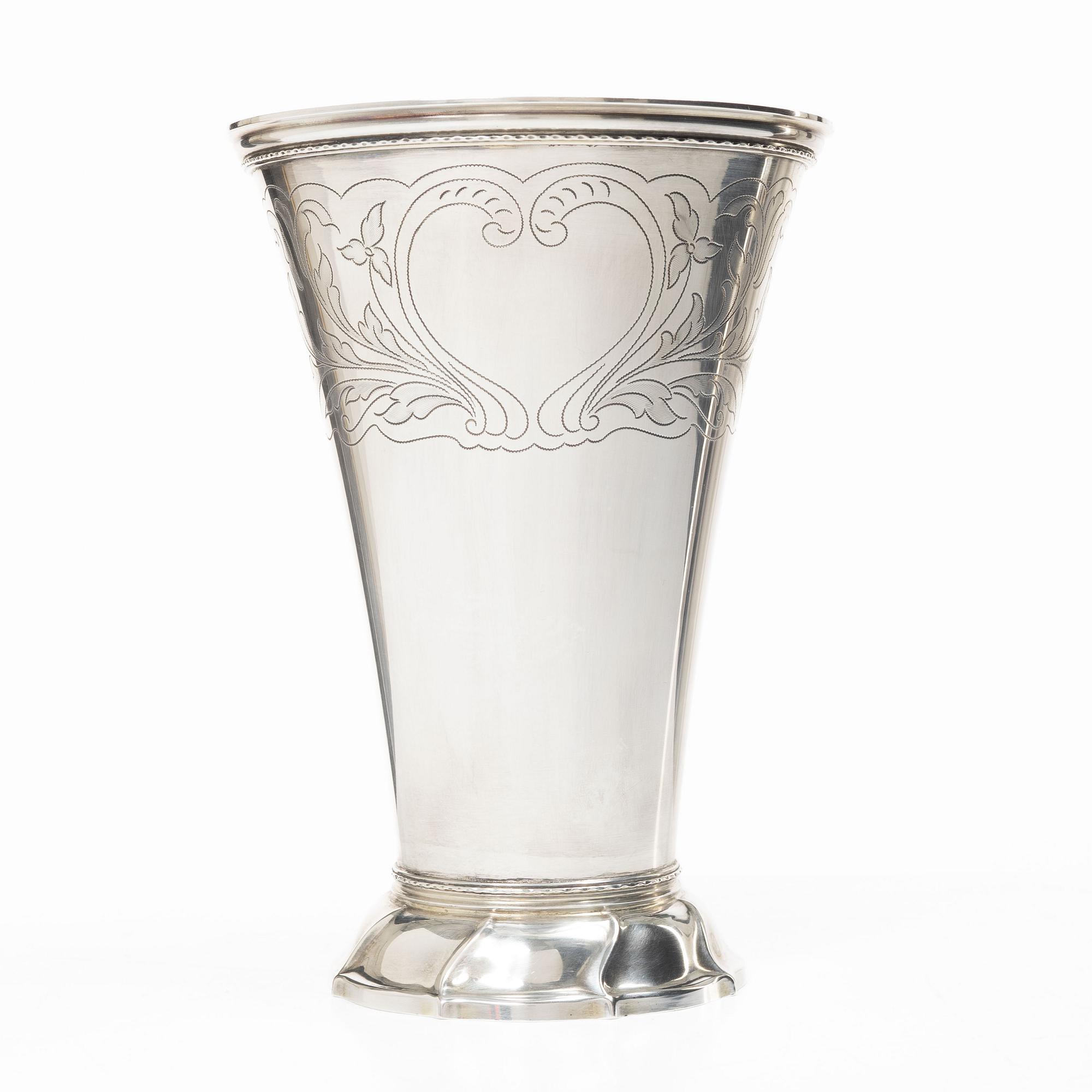 GAB, a silver beaker, Stockholm, 1947.
