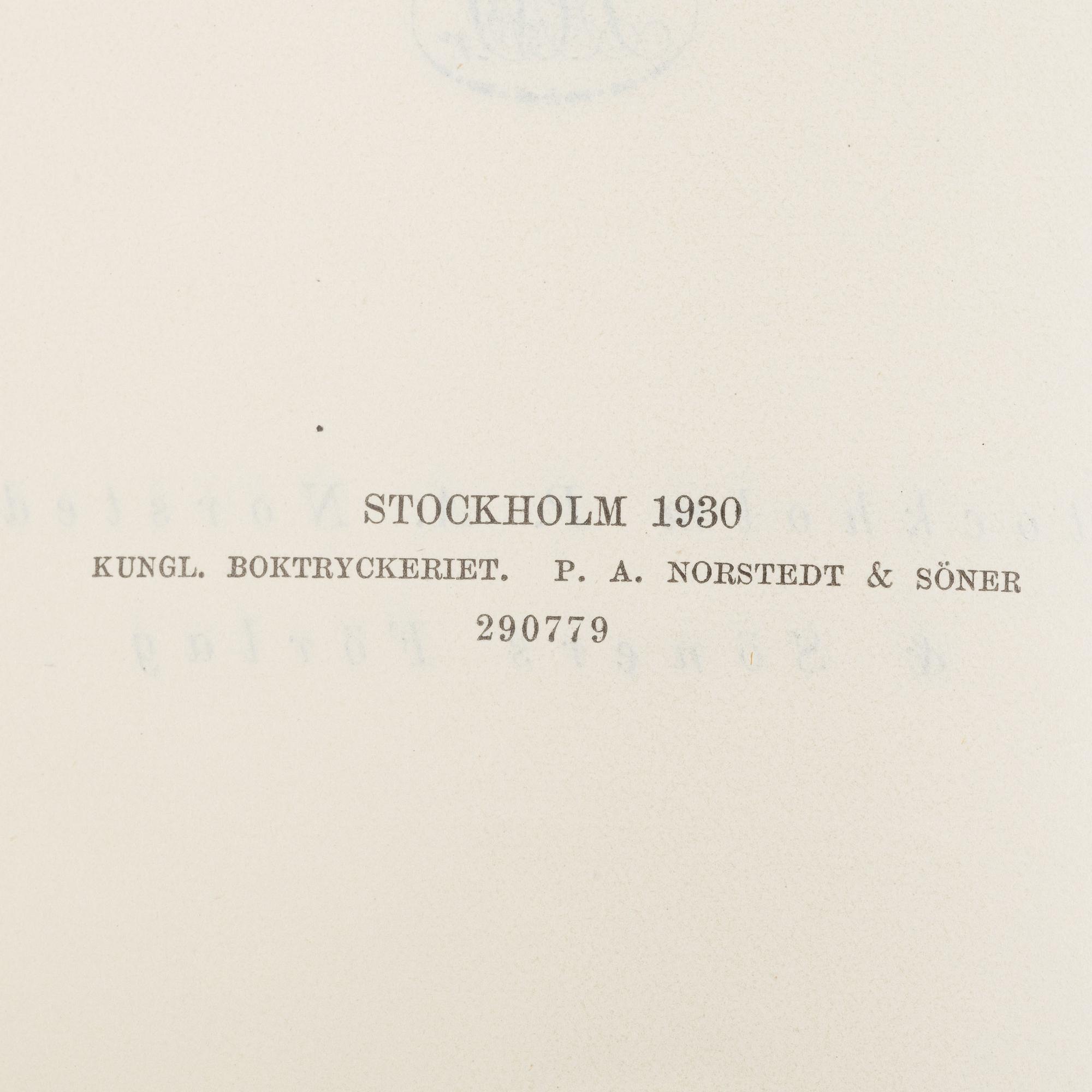 Books, 19 volumes, including Gustaf Elgenstierna's 'Svenska Adelns Ättartavlor'.