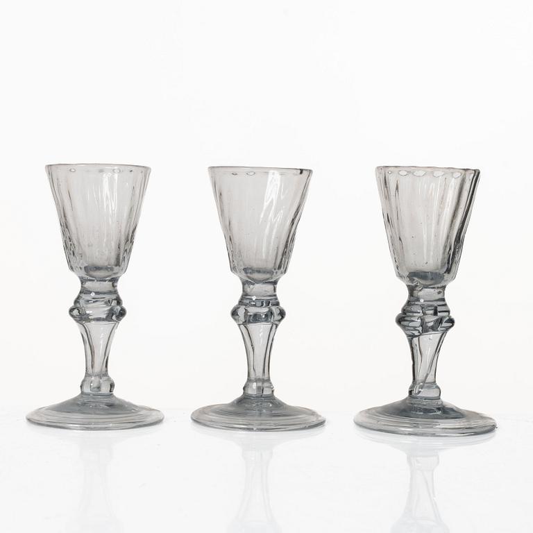 A set of five fluted glasses, 19th century.