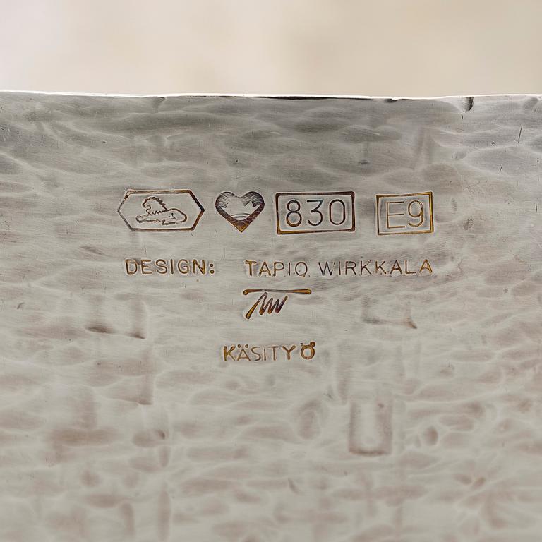 Tapio Wirkkala, skål, silver, Kultakeskus Tavastehus 2006.