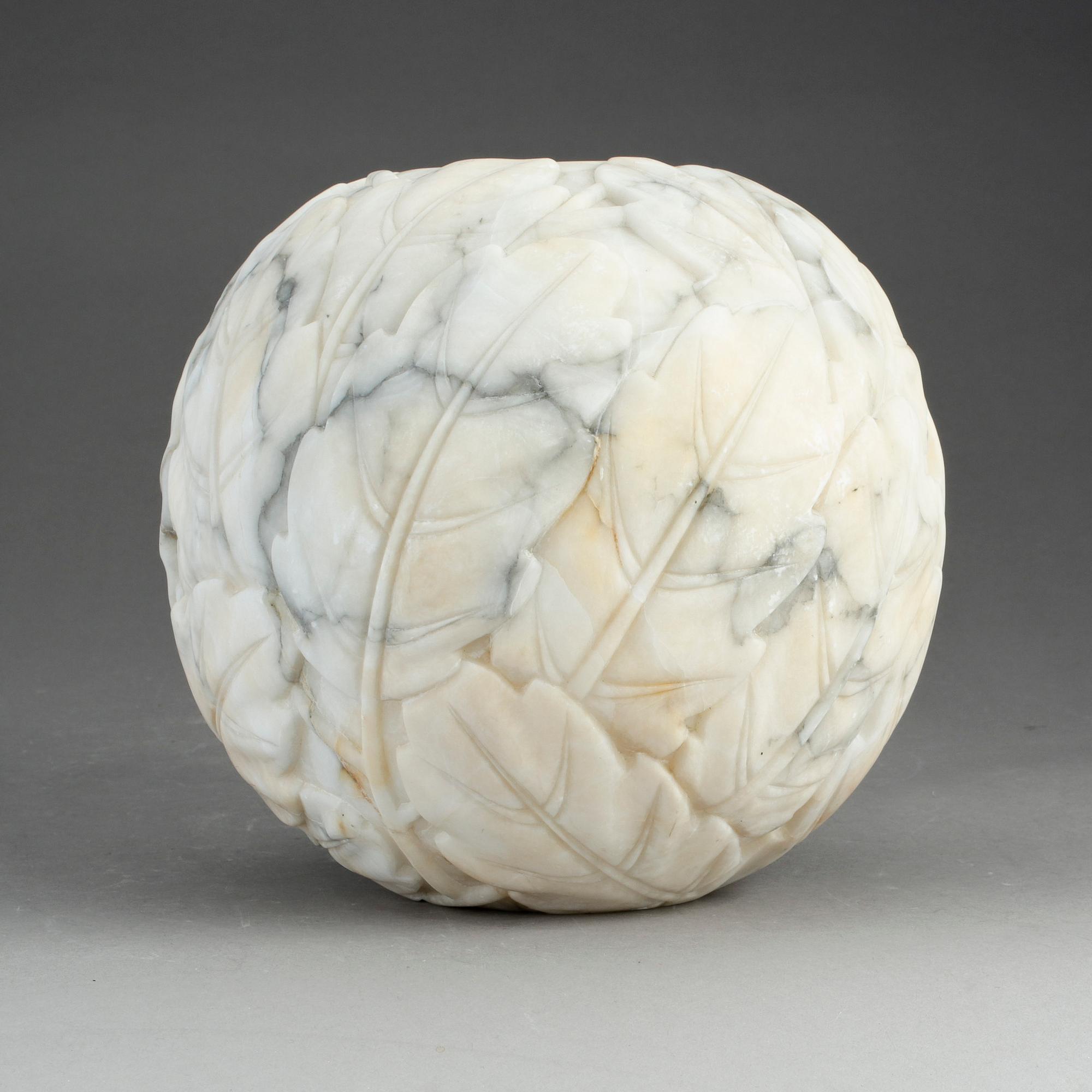 VAS, alabaster. Sannolikt Italien, 1900-tal.