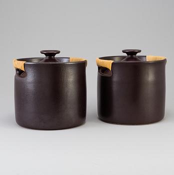 a pair of stoneware cooking pots "Terma" designed by Stig Lindberg for Gustavsberg, 1960s.