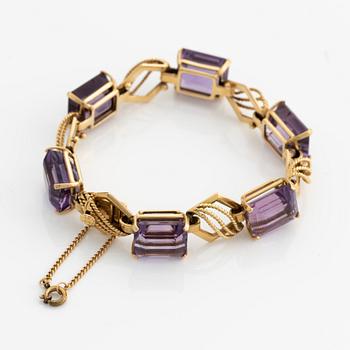Armband, 18K guld med ametister.