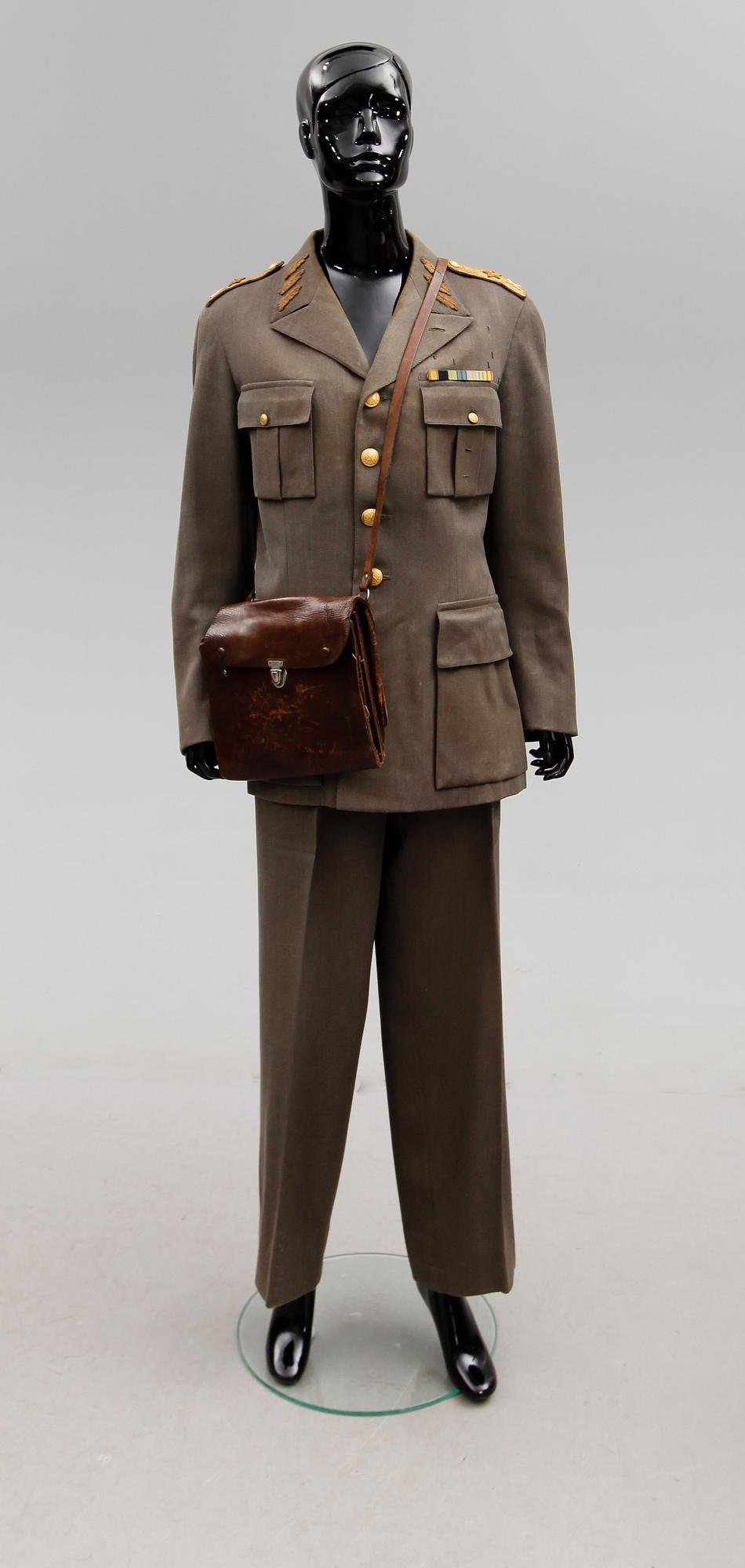 UNIFORMER, 2 st, Sverige, 1900-tal.