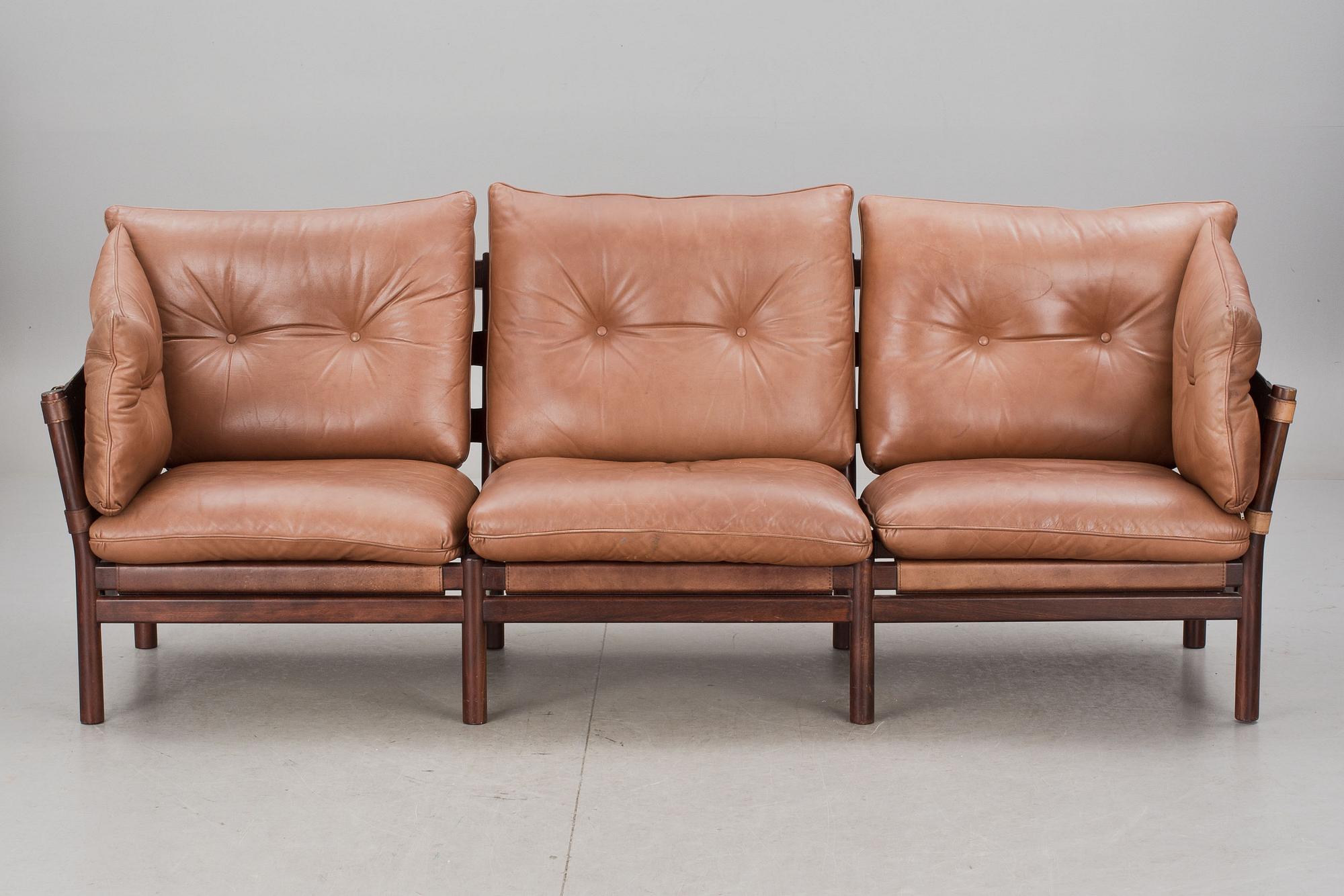 SOFFA, "Ilona" design Arne Norell. 1900-talets andra hälft.