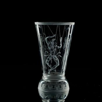 A Vicke Lindstrand engraved glass vase, Orrefors 1931.