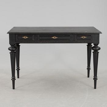 SKRIVBORD, nyrenässans, 1800-talets slut.