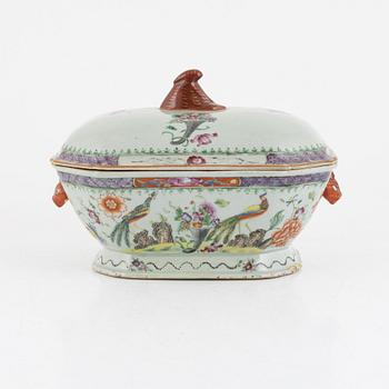 Terrin, kompaniporslin, Kina, Qingdynastin, Qianlong (1736-95).