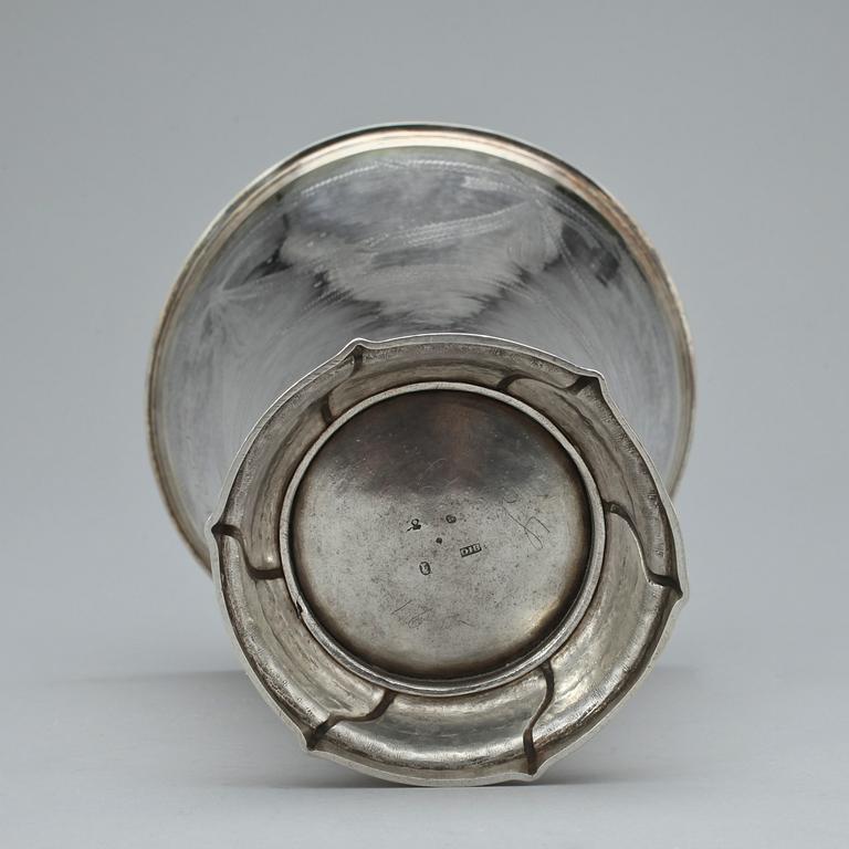 BÄGARE, silver, Olof Hellbom, Stockholm 1806. Vikt ca 380 gram.