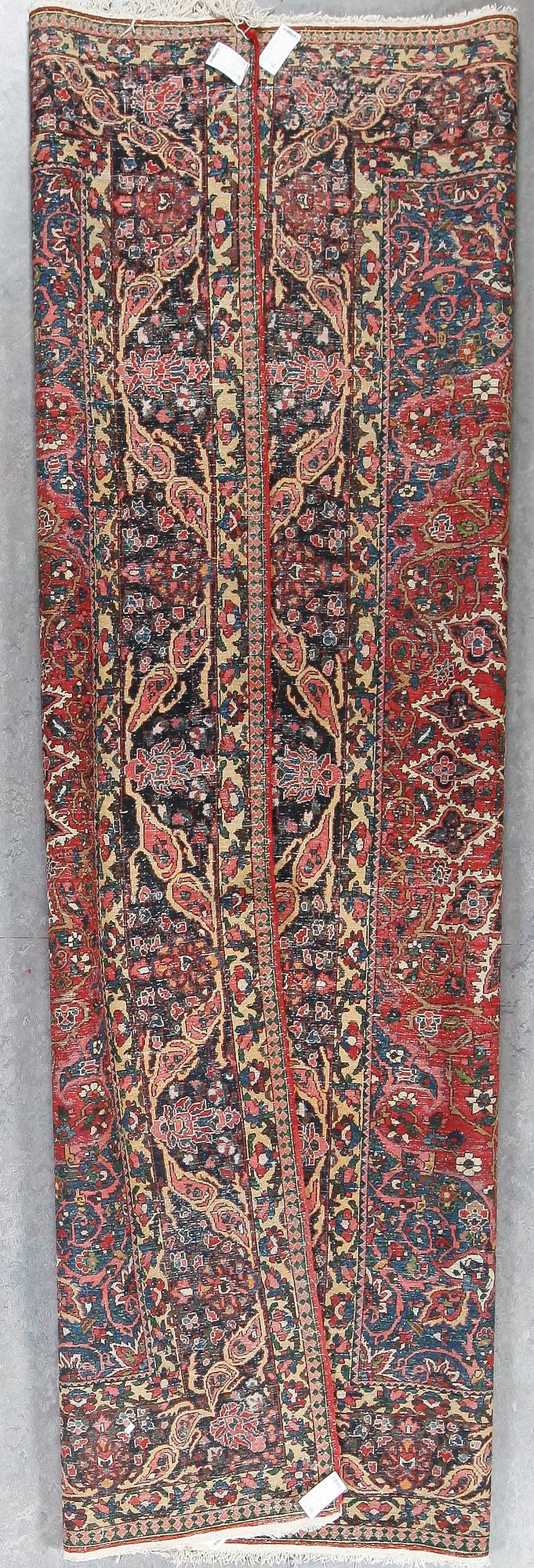 MATTA, semiantik, Bakhtiari, ca 296x205 cm.