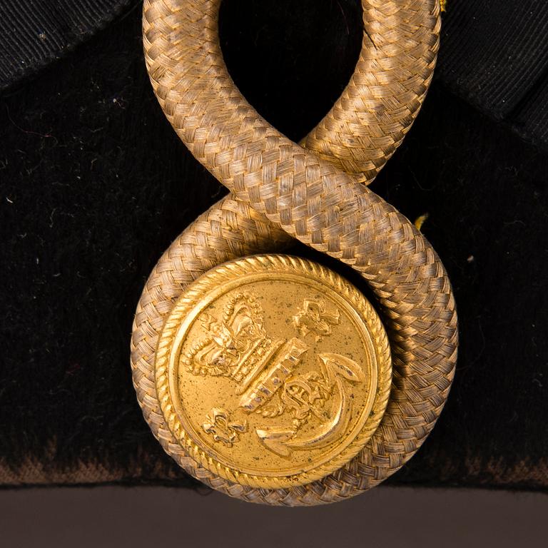 A British royal navy bicorn hat with box, circa turn of the Century 1900.