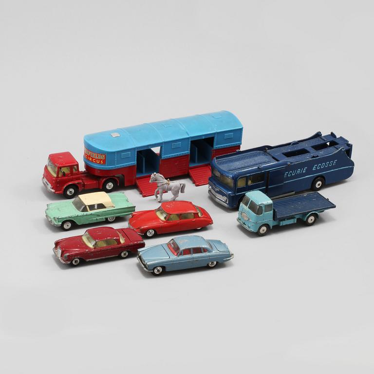 LEKSAKSBILAR, 7 st, metall, Corgi Toys, 1900-talets andra hälft.