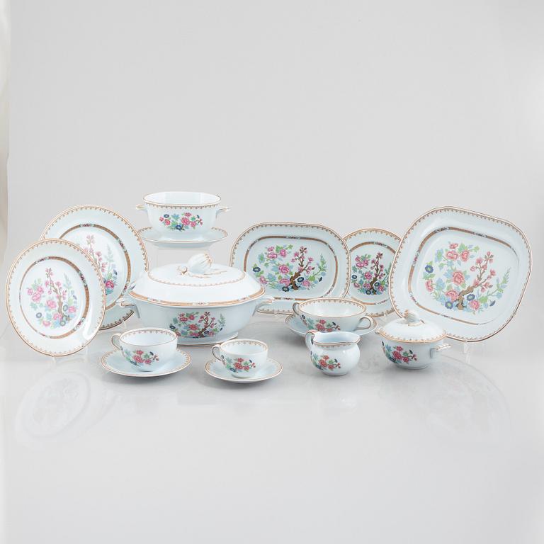 Dinner service, 148 pieces, stoneware, "Lotus", Rörstrand, second half of the 20th century.