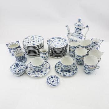 Servis  52 dlr Musselmalet Royal Copenhagen Danmark porslin.