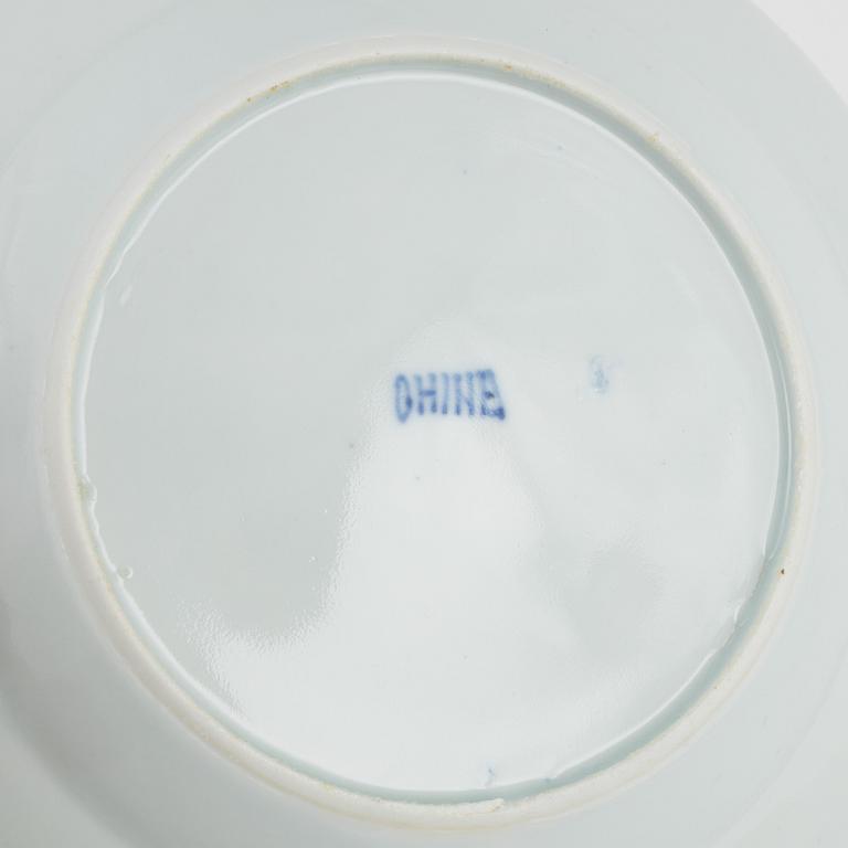 A set of six Chinese blue and white tea cups with saucers and nine plates, Qing dynasty, 19/20th century.