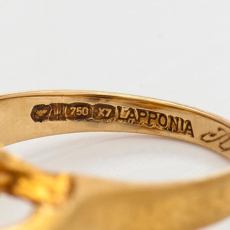 Björn Weckström, an 18K gold 'Sirikit' ring, with octagon-cut diamonds. Lapponia 1975.