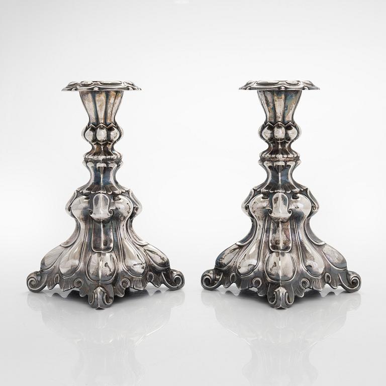 Kynttilänjalkapari, hopeaa, Kultakeskus, Hämeenlinna 1938.