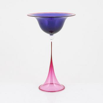 Wilke Adolfsson, pokalglas, signerad och daterad -03.