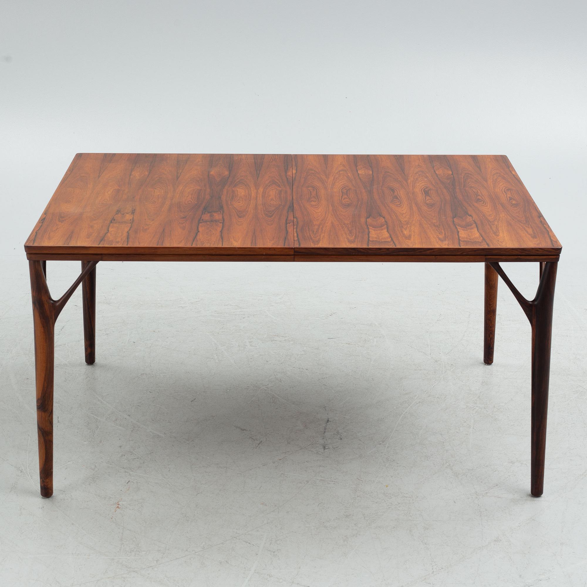 Willy Sigh, a rosewood dining table, H. Sigh & Søn, Denmark, 1960s.