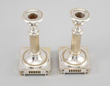 LJUSSTAKAR, nysilver, 1900-tal.