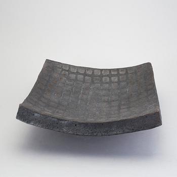 A barrel by LENA SVENSSON, raku burned pottery, sined.