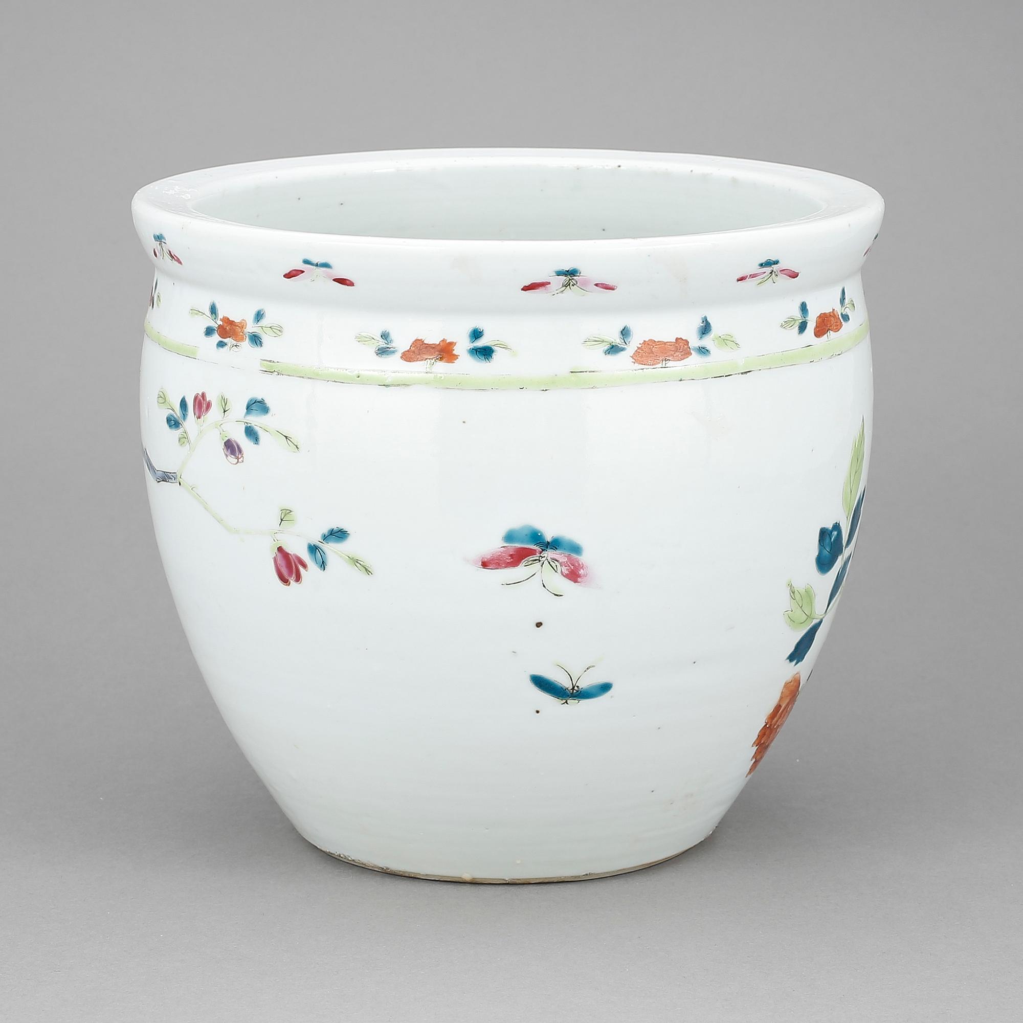 YTTERFODER, porslin, sen Qing, omkring 1800-talets slut.