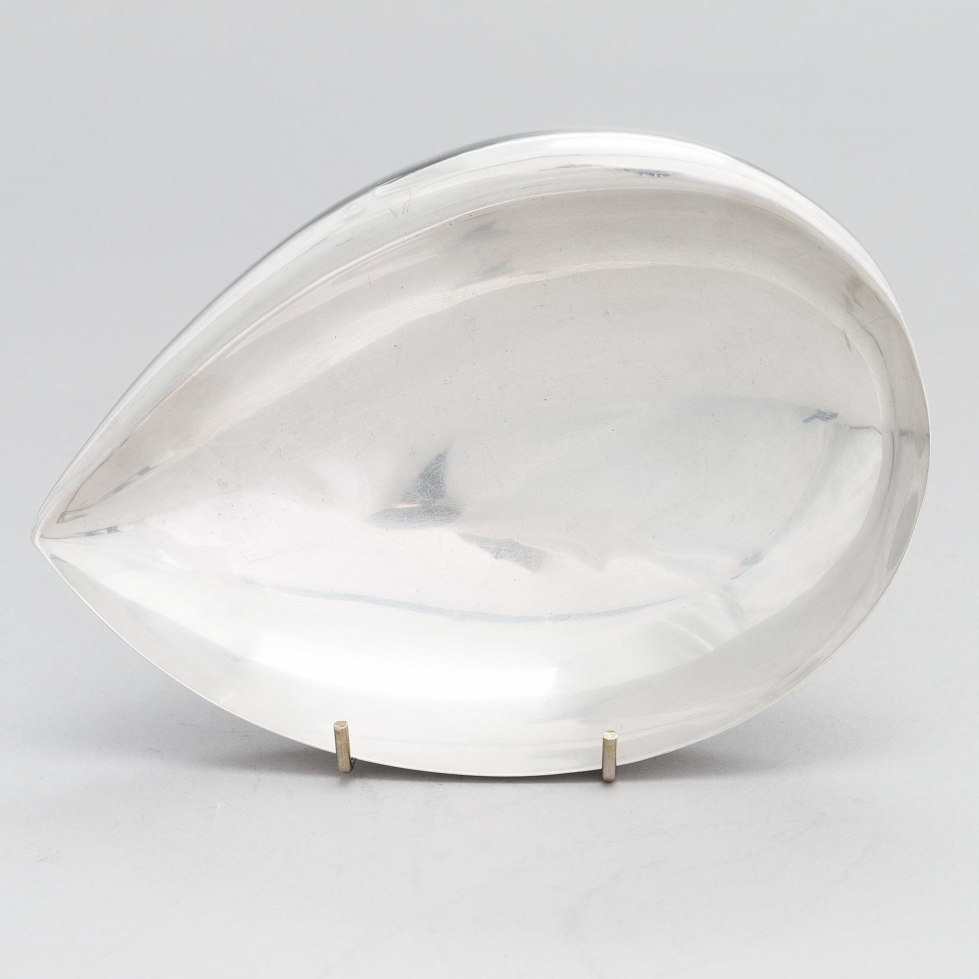 Tapio Wirkkala, skål, silver (916), Kultakeskus, Tavastehus 1958.