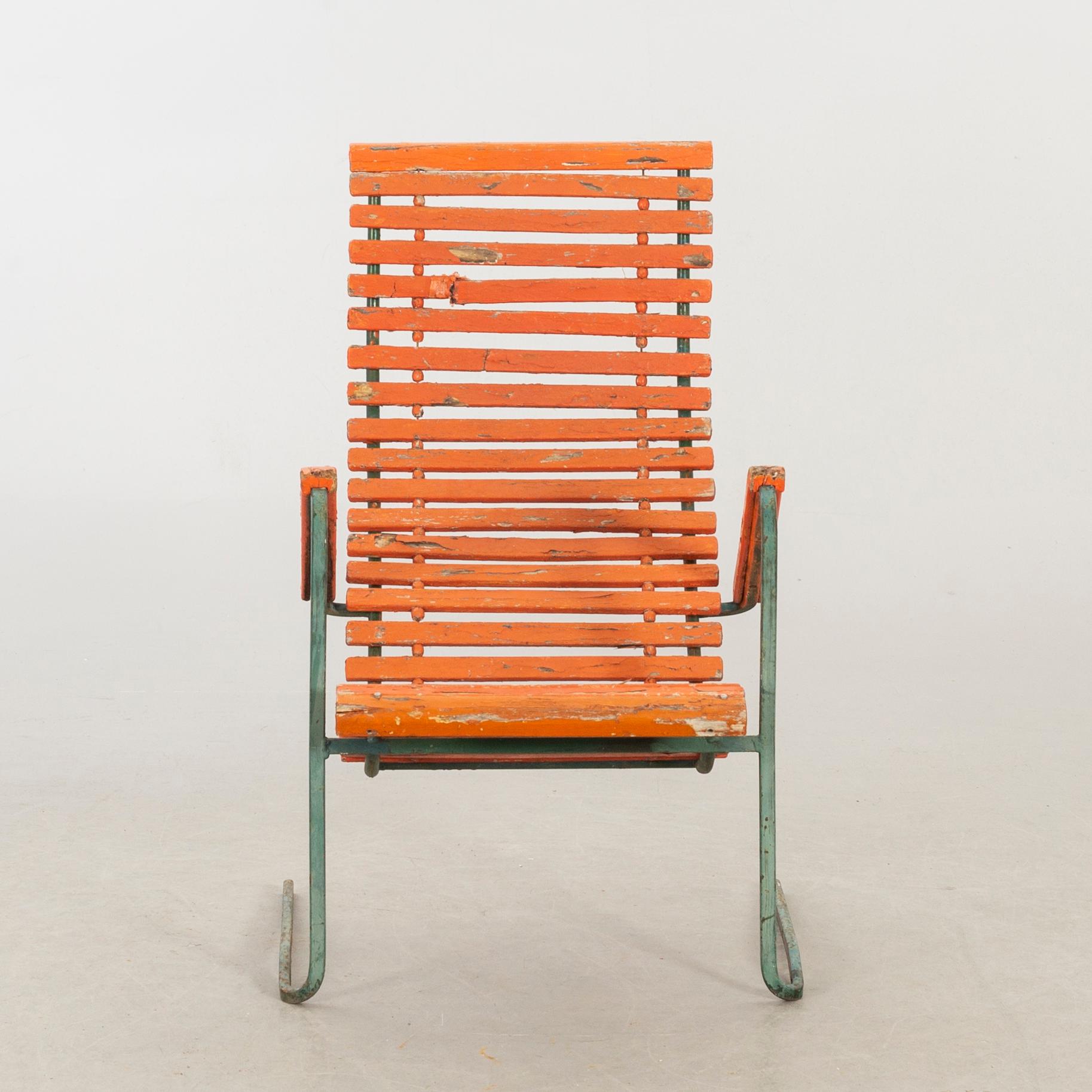 A GARDEN EASY CHAIR FROM BJÖRUM. .