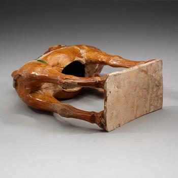 SKULPTUR, lergods. Tangdynastin (618-907).