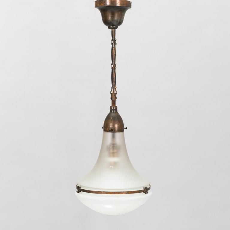 Peter Behrens, taklampa, "Luzette" för AEG (Allgemeine Electricitäts-Gesellschaft), Tyskland.