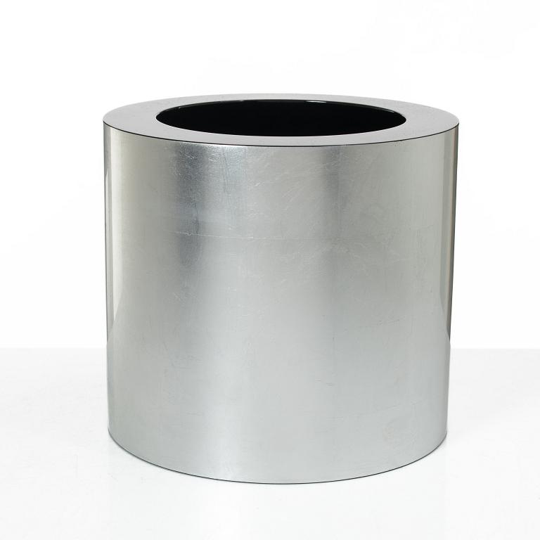 Christian Liaigre, vases, 2 pcs, Liaigre, France, 21st century.