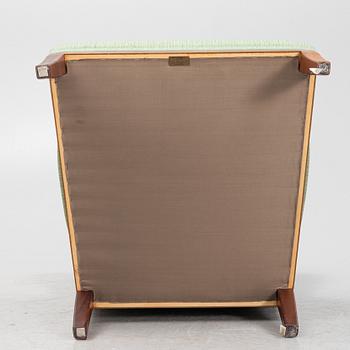 Carl Malmsten, öronlappsfåtölj, "Husfadern", AB O.H. Sjögren, Tranås.