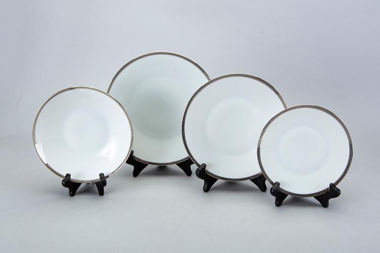 MATSERVIS, 61 delar, porslin, Hutschenreuther Hohenberg, 1900-talets mitt.